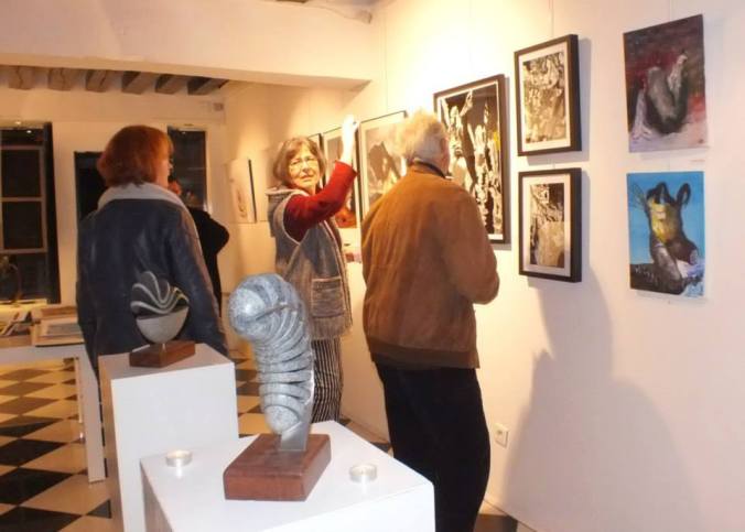 10004044_10201570672130118_820279009_n